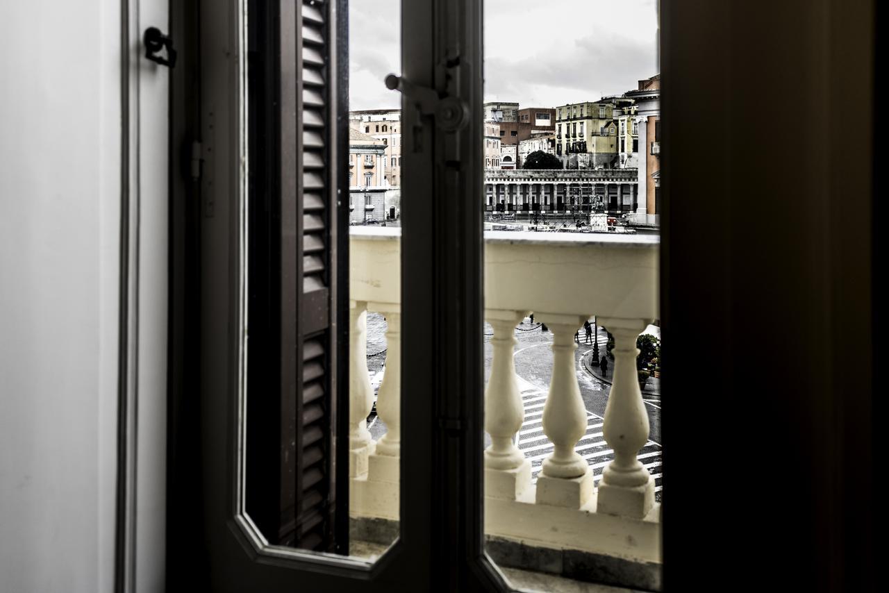 Appartamento Sul Teatro San Carlo Napoli Eksteriør billede